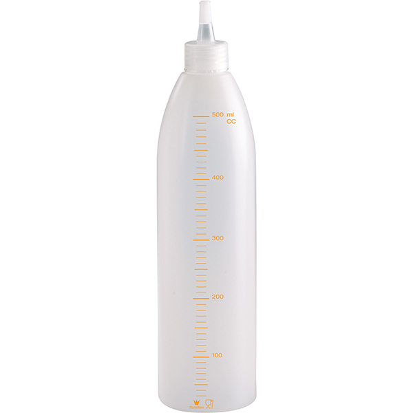 Бутылка мерная с носиком;  полиэтилен;  0,5л